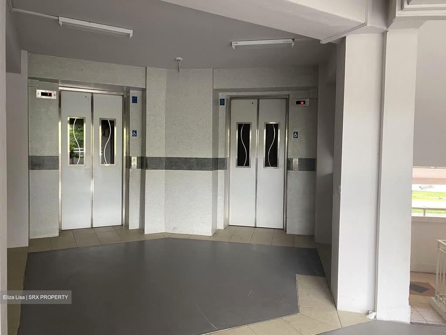 Jurong East Street 21 (D22), Shop House #609999861